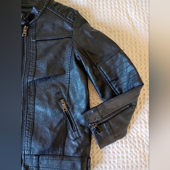 Kids Classic Black Biker Jacket - Picture 3 of 7